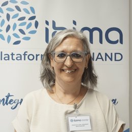 Francisca Leiva-Fernández, profesional de la Unidad Docente Multiprofesional de Atención Familiar y Comunitaria del Distrito Atención Primaria Málaga Guadalhorce e Investigadora Principal del Grupo de Investigación de multimorbilidad de Ibima.