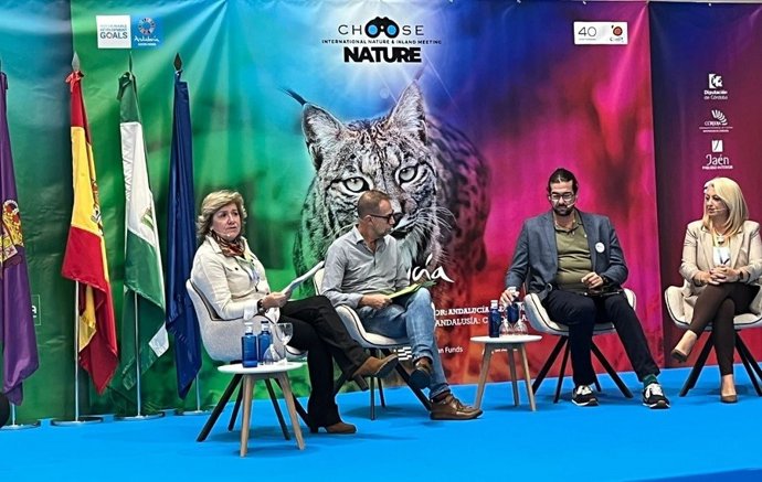 Durante las jornadas de la feria, Turismo Costa del Sol mantuvo encuentros con profesionales y agentes del sector, generando nuevas oportunidades de colaboración orientadas a reforzar la comercialización de productos y experiencias turísticas