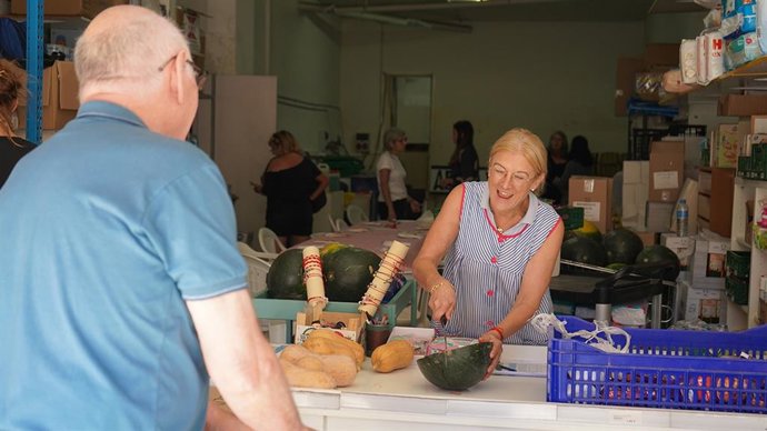 La ONG Entreculturas mantiene la red de acompañamiento a personas afectadas un año después de la dana