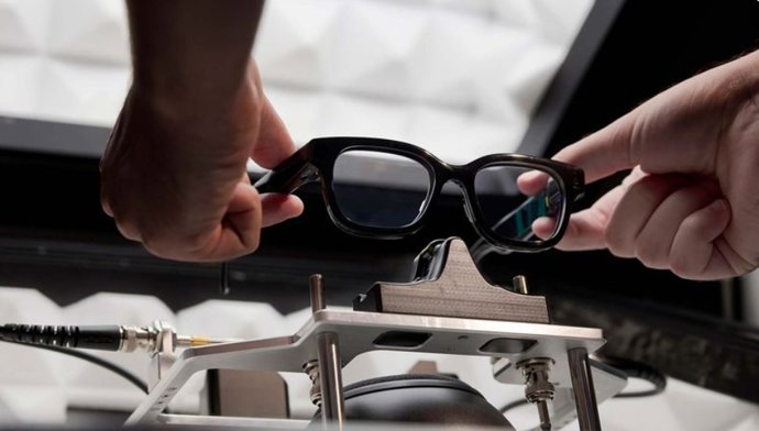 Protótipo de óculos de IA desenvolvido pela MagicLeap e pelo Google