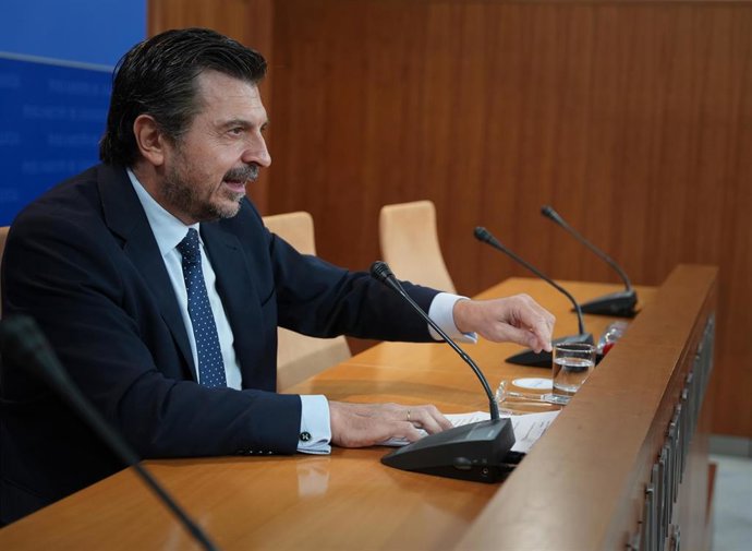 El portavoz del PP-A en el Parlamento andaluz, Toni Martín, este miércoles