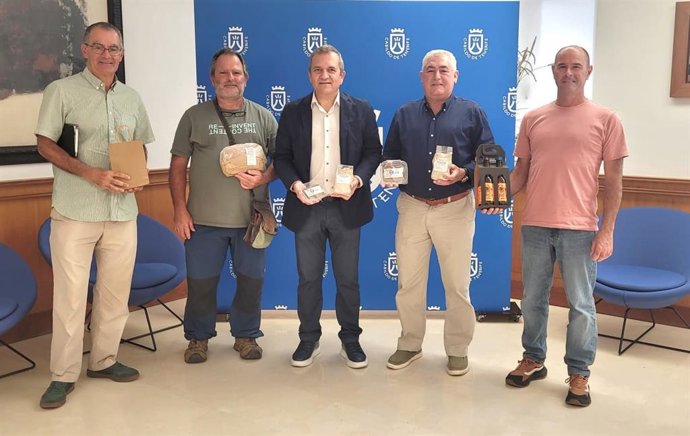 El Cabildo de Tenerife explora vías de colaboración para mejorar comercialización y competitividad del cereal tinerfeño