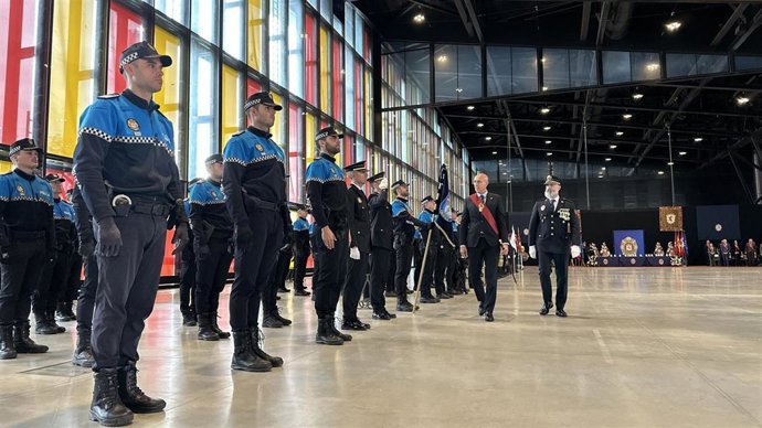 El alcalde de León, José Antonio Diez, ha presidido el acto de la Policía Local del Ayuntamiento de León para conmemorar a su patrón, San Marcelo.