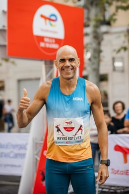 Archivo - El exatleta profesional Reyes Estévez en el X 15 Km MetLife Madrid Activa.