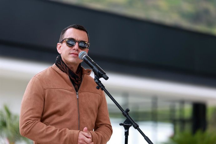 Archivo - Ecuador.- Noboa defiende establecer bases extranjeras en Galápagos para "controlar la pesca ilegal y el ecosistema"