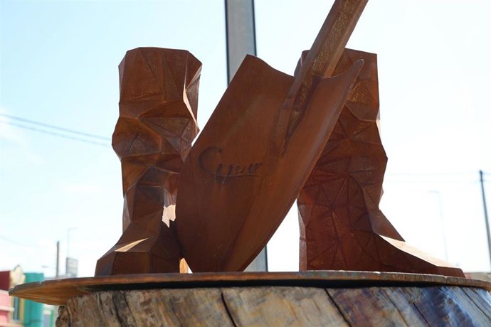 Cullera dedica un espacio público a las víctimas y voluntariado de la dana