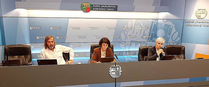 Jorge Aramendi, Nerea Melgosa y Miren Elgarresta