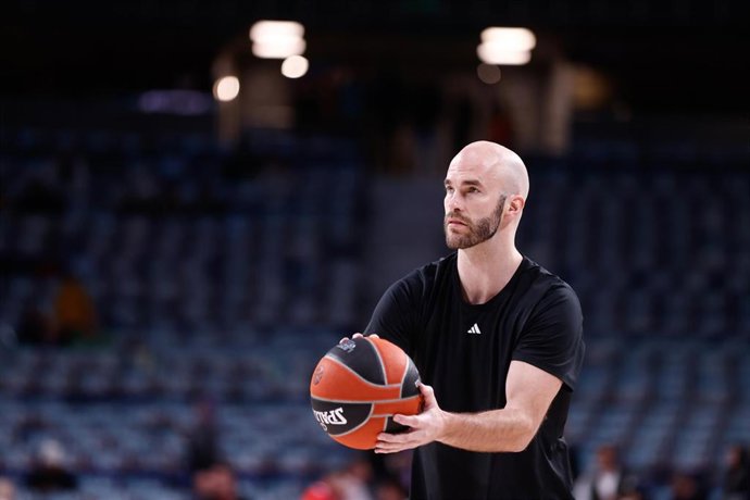 Archivo - Nick Calathes, nuevo jugador del Partizán de Belgrado.