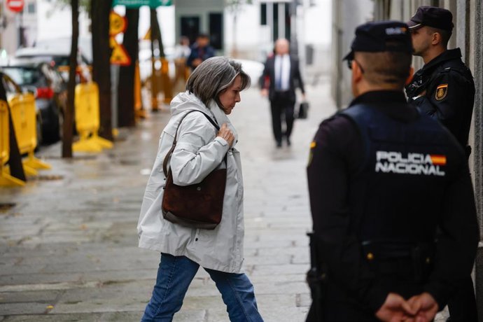 La trabajadora de la Secretaría de Organización del PSOE, Celia Rodríguez, a su llegada al Tribunal Supremo, a 29 de octubre de 2025, en Madrid (España). 