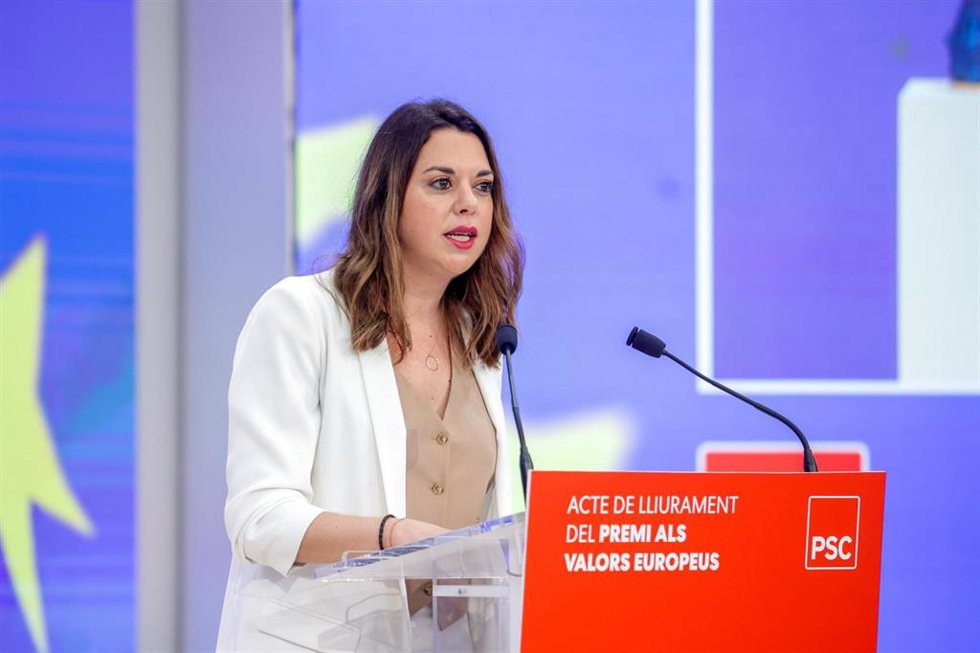 Archivo - La eurodiputada del PSC, Laura Ballarín, interviene durante el acto de entrega del Premio a los Valores Europeos del PSC, a 17 de febrero de 2024, en Barcelona, Catalunya (España). El PSC ha otorgado el Premio als Valors Europeus a António Cos
