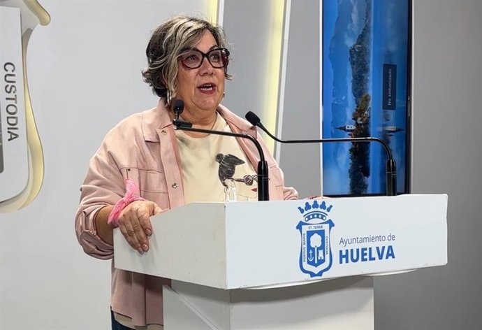 La concejal de Con Andalucía (Izquierda Unida, Podemos, Iniciativa) en el Ayuntamiento de Huelva, Mónica Rossi.