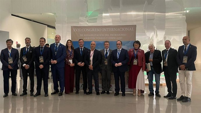 Autoridades en la apertura del Congreso Internacional sobre Rehabilitación del Patrimonio Arquitectónico y Edificado