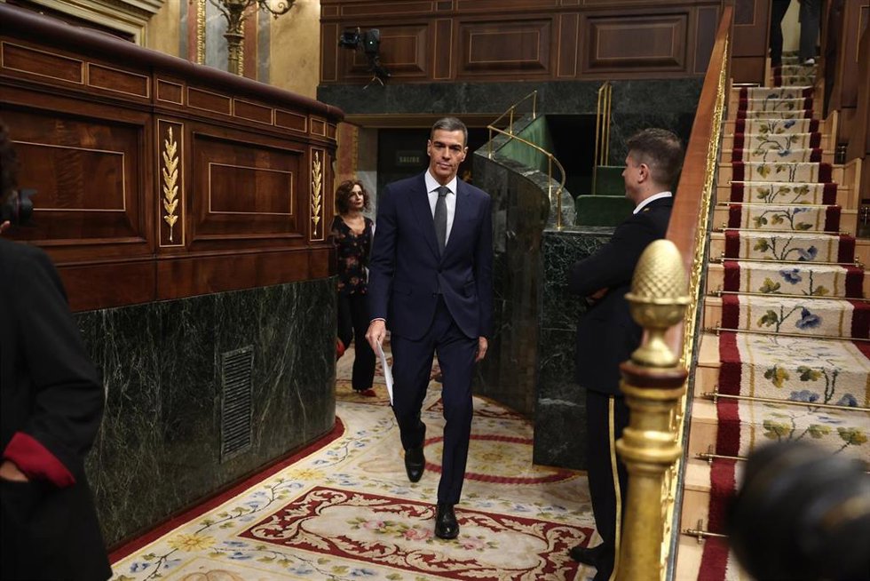 el presidente del Gobierno, Pedro Sánchez, durante una sesión de control, en el Congreso de los Diputados, a 29 de octubre de 2025, en Madrid (España).