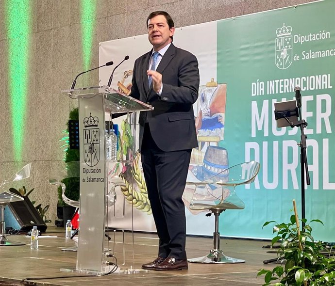 Mañueco traslada el reconocimiento de la Junta a las más de 2.000 salmantinas que han celebrado el Día de la Mujer Rural