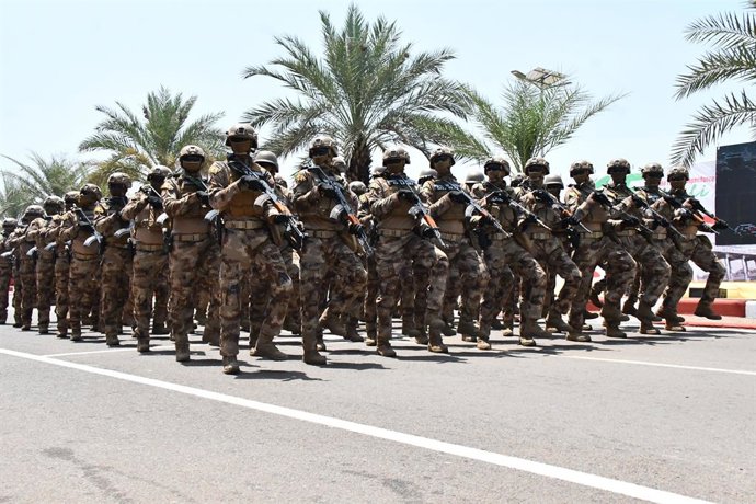 Archivo - Desfile del Ejército de Malí en la capital, Bamako, durante los actos por el 65º aniversario de la independencia, celebrado el 22 de septiembre de 2025 (archivo)