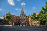 Foto: El Hospital Sant Pau (Barcelona) incorpora un equipo de ultrasonidos que trata Parkinson sin cirugía