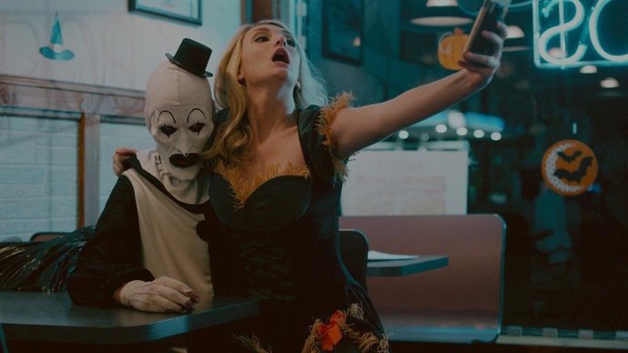 Una actriz de Terrifier demanda al director y productores por acoso sexual e incumplimiento de contrato