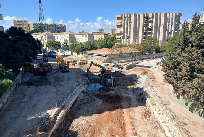 Vista de las obras en ejecución de prolongación del metro de Málaga correspondientes al tramo que abarca calle Hilera.