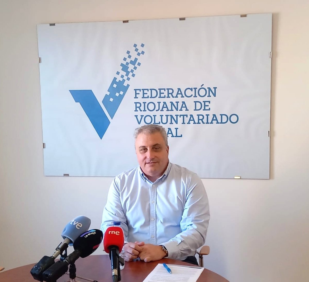Hacer el voluntariado  más transversal  y modificar su Ley,  obsoleta en La Rioja , retos próximos de la FRVS