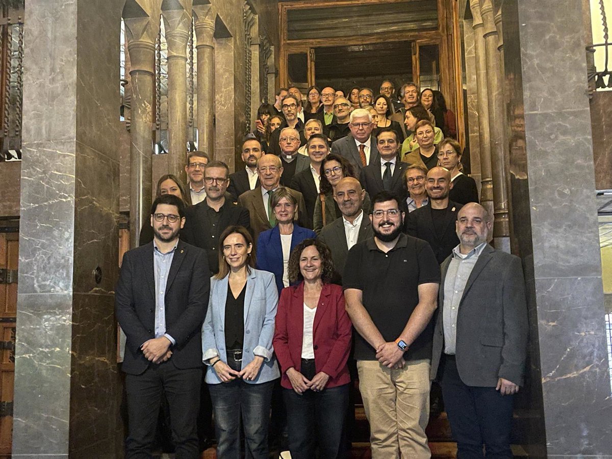 El Any Gaudí incluirá una exposición y un congreso internacional y quiere ser un  homenaje coral 