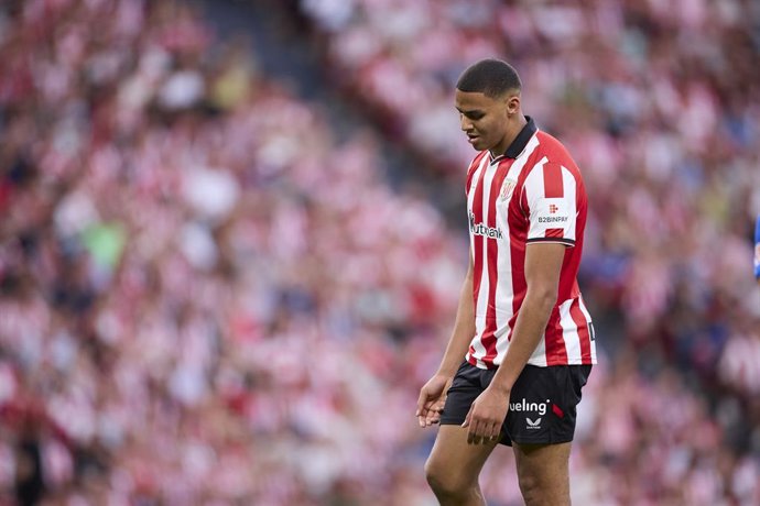 Archivo - Maroan Sannadi Harrouch of Athletic Club reacts during the LaLiga EA Sports match between Athletic Club and Deportivo Alaves at San Mames on September 13, 2025, in Bilbao, Spain.