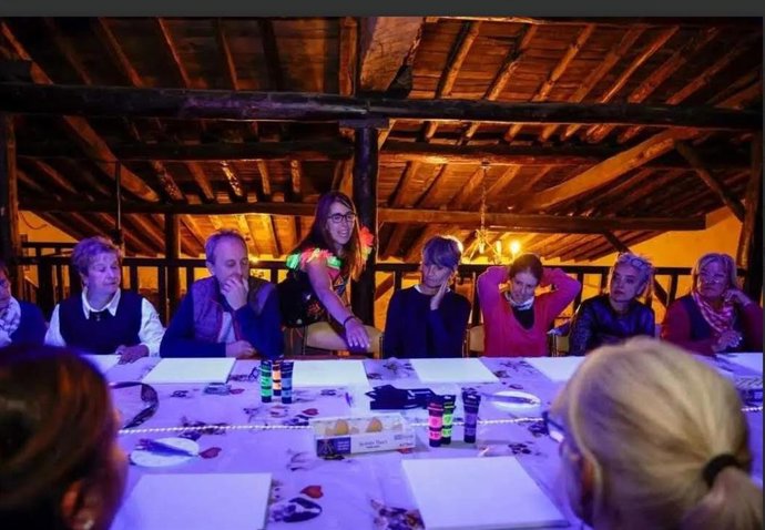 El encuentro 'Arte & Red' reúne a una veintena de mujeres emprendedoras en Langa de Duero (Soria) .
