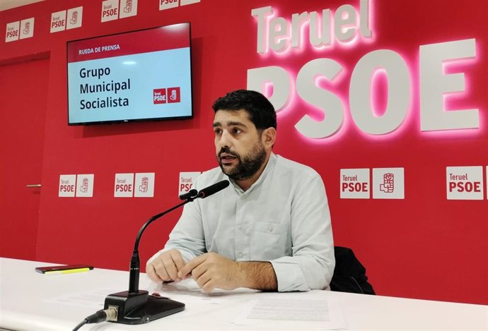 El concejal del PSOE en el Ayuntamiento de Teruel Diego Piñeiro.