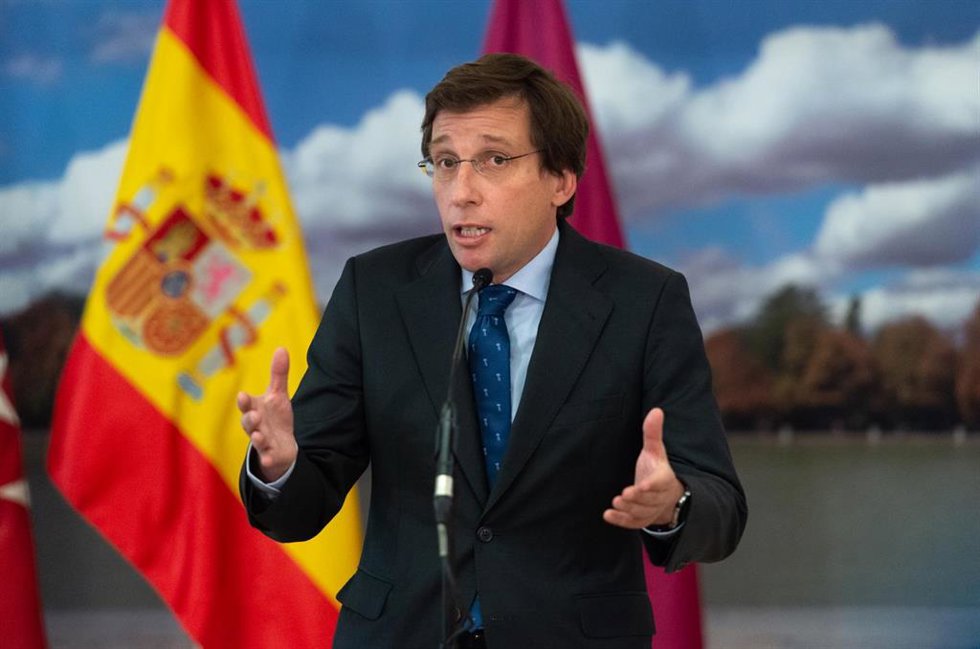 Archivo - El alcalde de Madrid, José Luis Martínez-Almeida, comparece en una rueda de prensa donde ha anunciado su dimisión como portavoz nacional del Partido Popular, en el Ayuntamiento de Madrid, a 22 de febrero de 2022, en Madrid (España). El alcalde