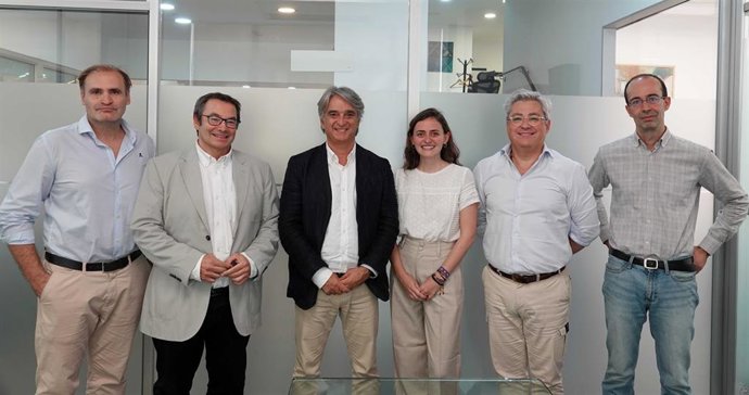 El Fondo de Impacto Social invierte 1,2 millones en Treball Solidari para apoyar a mujeres migrantes.