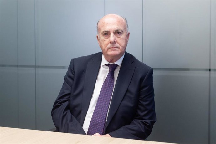 El juez jubilado Manuel García Castellón, durante una entrevista con Europa Press por la publicación de su libro 'Habla, para que se conozca'.