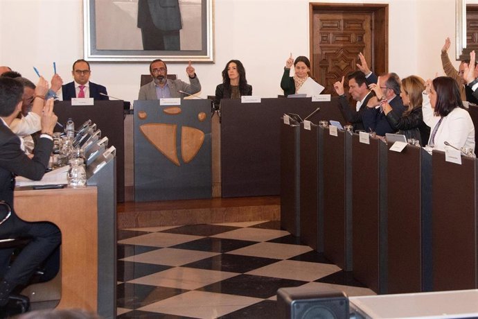 Pleno de la Diputación de Cáceres del mes de octubre