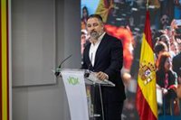 Abascal afirma que Mazón sufre "un linchamiento" y carga contra el PP por "estar atemorizado" ante Sánchez