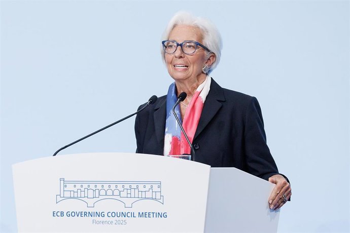 30 October 2025, Italy, Florenz: President of the European Central Bank, Christine Lagarde, speaks during the press conference following the meeting of the Governing Council of the ECB. Photo: Roberto Monaldo/LaPresse via ZUMA Press/dpa