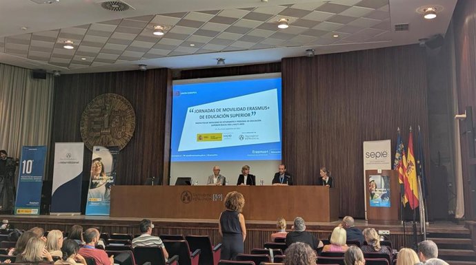 Celebración de unas Jornadas Erasmus+.