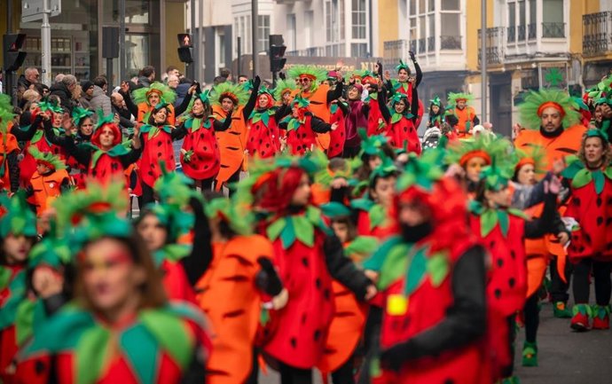 Cada artista debe presentar un dosier con entre tres y cinco ilustraciones o diseños