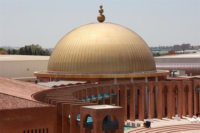 Archivo - Vista general del Palacio de Congresos y Exposiciones de Sevilla (FIBES). Imagen de archivo