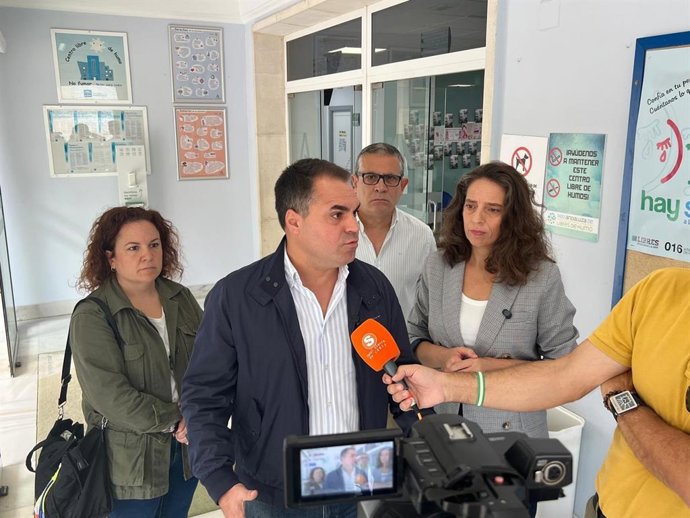 El secretario de Organización del PSOE de Cádiz, Juan Cornejo, en Villamartín.