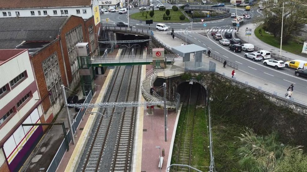 Duplicación de la vía Muriedas-Santander dentro de la línea a Reinosa y Palencia