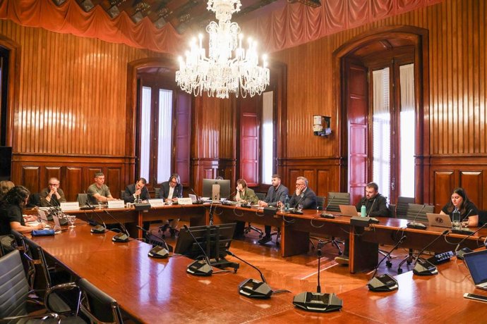 La comisión de investigación sobre las infiltraciones policiales en movimientos políticos y sociales en Catalunya