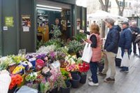 La Junta recomienda encargar flores con "antelación" para evitar la subida de precios con motivo de Todos los Santos