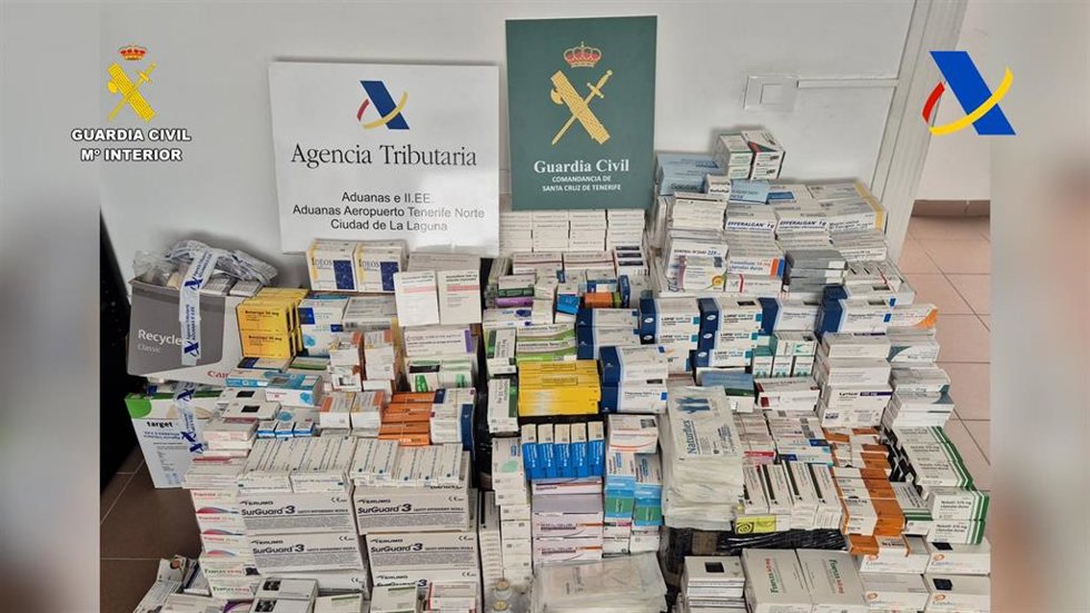 Medicamentos intervenidos en el Aeropuerto Tenerife Norte a un pasajero