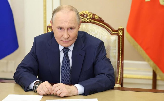 El presidente de Rusia, Vladimir Putin, durante una reunión por videoconferencia en el Kremlin (archivo)