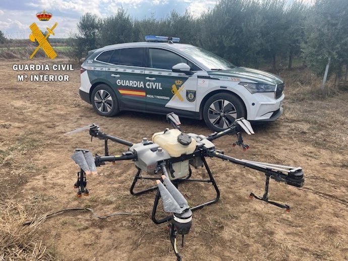 Dron sorprendido sobrevolando una zona restringida junto al aeropuerto de Badajoz.
