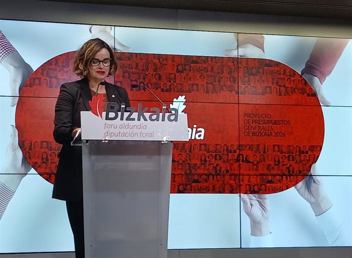La diputada general de Bizkaia, Elixabete Etxanobe, en la presentación de presupuestos para 2026.