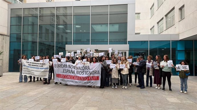 Conentración de Técnicos Superiores Sanitarios en el Hospital San Pedro de Logroño