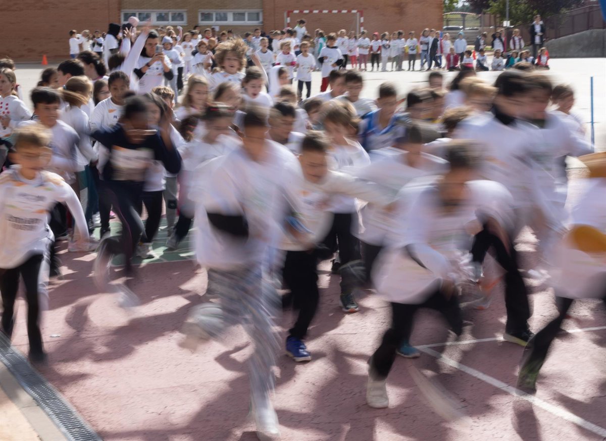 La tasa de abandono escolar en la región cae hasta el 8,9% y se sitúa por debajo del objetivo fijado por la UE para 2030