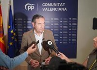 El PP replica a Morant: "Para teatro el suyo, que viene los fines de semana con el discurso que le escribe Moncloa"