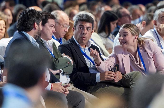 Archivo - (I-D) El presidente de la Región de Murcia, Fernando López Miras, el presidente de la Junta de Castilla y León, Alfonso Fernández Mañueco, el presidente de la Generalitat Valenciana, Carlos Mazón, y la presidenta del Govern balear, Marga Prohens