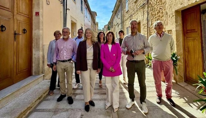 El Consell de Mallorca destina 360.000 euros a las obras de pavimentación de la calle Quarter de Cavalleria de Alcúdia
