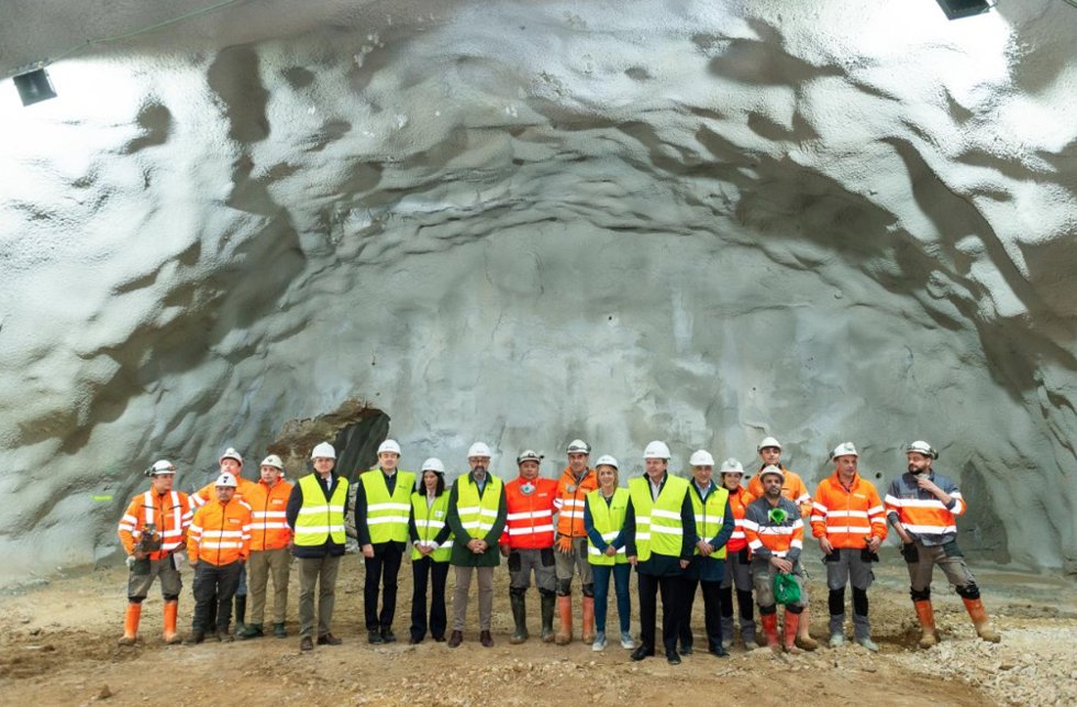 Imagen de la visita al cale del túnel de La Catedral (Pueyo)